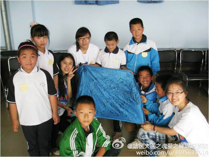 �����I�t(y��)�ƴ�W(xu��)���t(y��)֮�ꡤ��֮����������`�F��� 7��8�Ձ��������I�p����(li��n)�d�W(xu��)У�M��֧�̻�ӡ��F�����ֽM�������ķ����������ӂ��ֳ��Ă�С�M���D��һ��С�M�ĺ��ӂ���꠆T������Ϻ��¿�̖��������