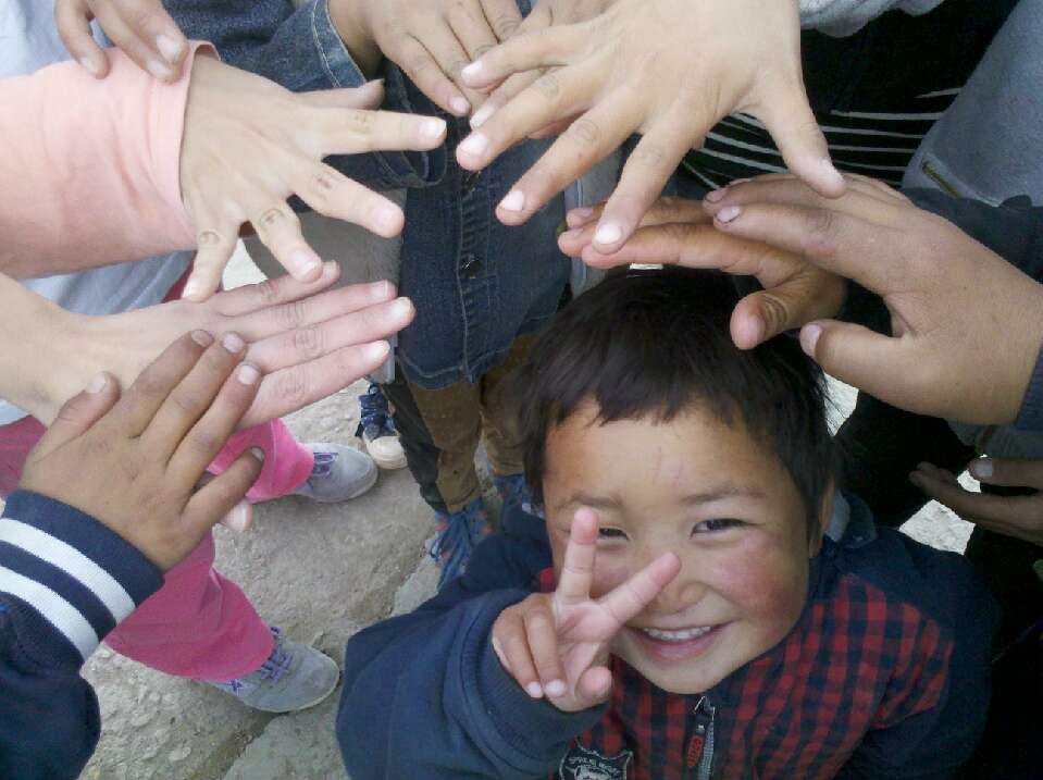 ��ӿƼ���W(xu��)���t�ġ�֧���(du��)���(du��)�T���˴Ό�(sh��)�`�����ຣʡ�ຣ�����Ҵ�Ĺ��W(xu��)У��7��15�����(du��)�T��?y��u)麢�ӂ���ȥ�ˌW(xu��)��(x��)��Ʒ���w����Ʒ�ͽ̌W(xu��)���Y��ϣ�����H��׌����ͯ���õ�����͌W(xu��)��(x��)��߀��׌���ӂ��˽����������Ϣ���������ܵ������P(gu��n)�ġ��D�麢�ӂ��挦(du��)�(du��)�T���R�^ϲЦ��_��