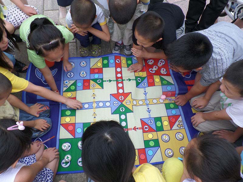 �h(hu��n)��֪�R���v�����F(tu��n)꠳ɆT�cС���т��M(j��n)�������w�����Α���