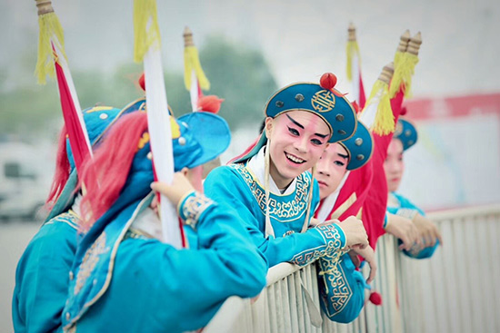 �F(xi��n)���݆T��   ���� �z