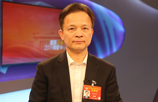 全國(guó)政協(xié)委員、中國(guó)工程院副院長(zhǎng)鐘志華：推進(jìn)工程教育改革與創(chuàng)新創(chuàng)業(yè)創(chuàng)造